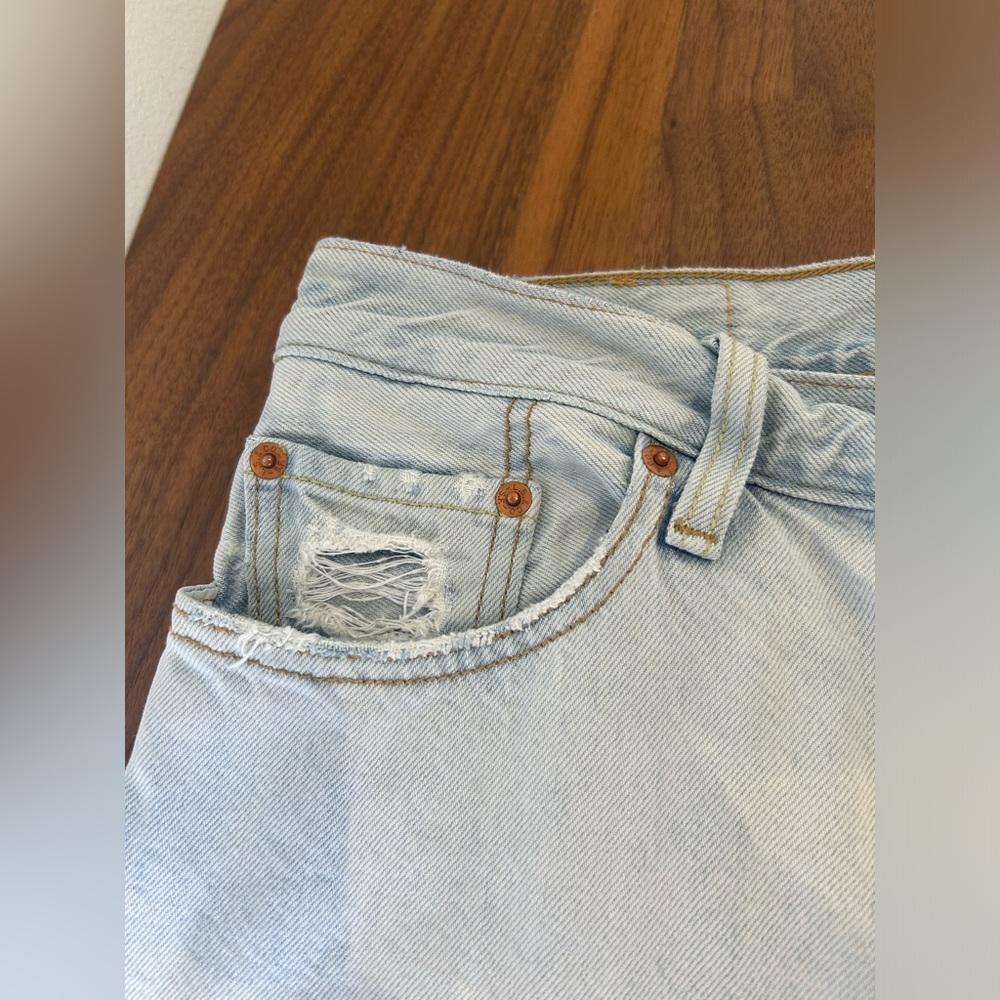 Levi’s 501 - Picture 2 of 9